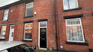 Photo 1- click for photo gallery